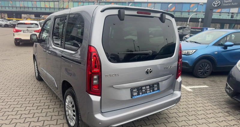 Toyota Proace City Verso cena 119500 przebieg: 6, rok produkcji 2023 z Ostrołęka małe 29